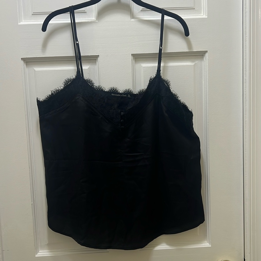 Abercrombie camisole with lace